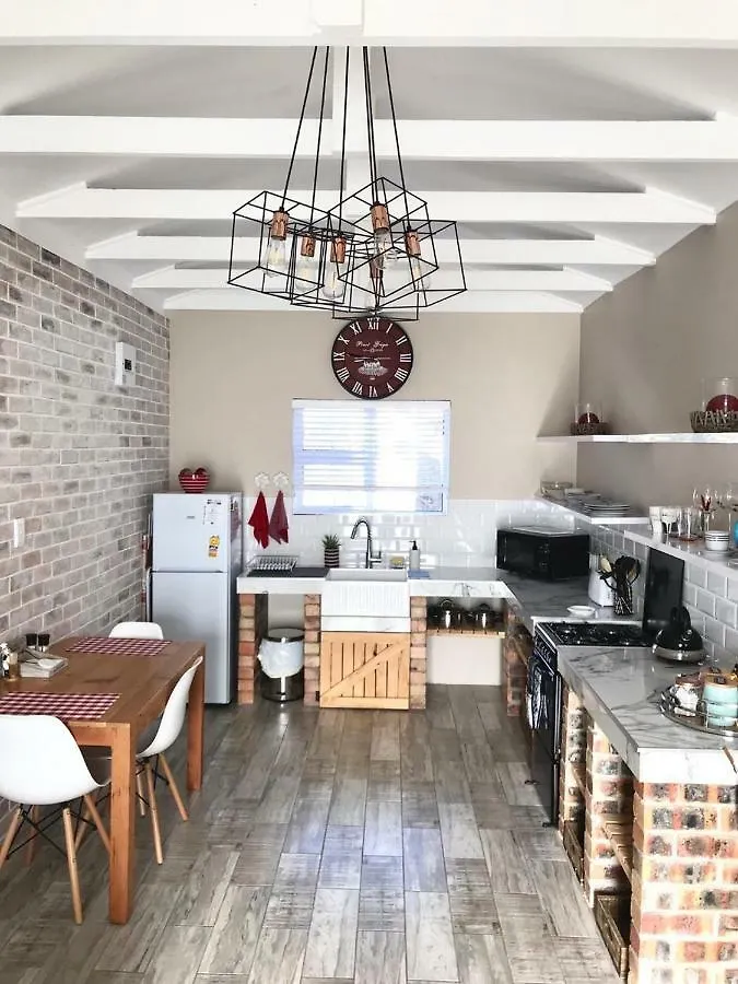 Posto Al Sole - Il Bacio Apartment Bellville