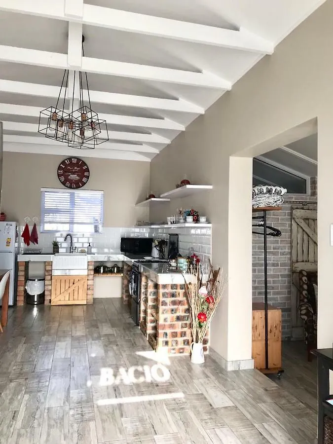 Posto Al Sole - Il Bacio Apartment Bellville South Africa